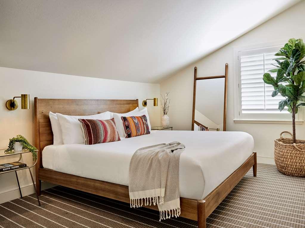 Hotel Carmel Room photo
